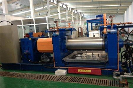 深入解析混炼工艺 手工方法与混炼设备的结合